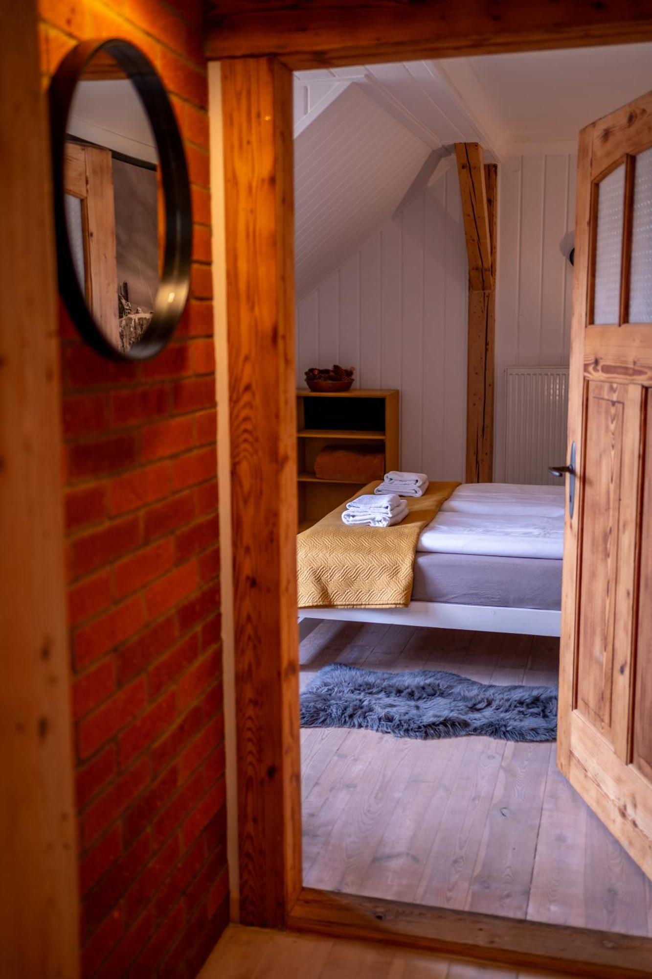 Apartamenty Sudeckie Nad Zalewem II Sosnówka エクステリア 写真